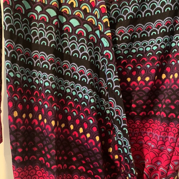 Geographic print wrap dress - Picture 2 of 4